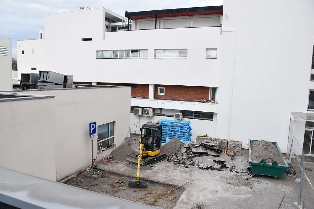 Psiquiatria e urgência pediátrica do hospital de Bragança modernizadas