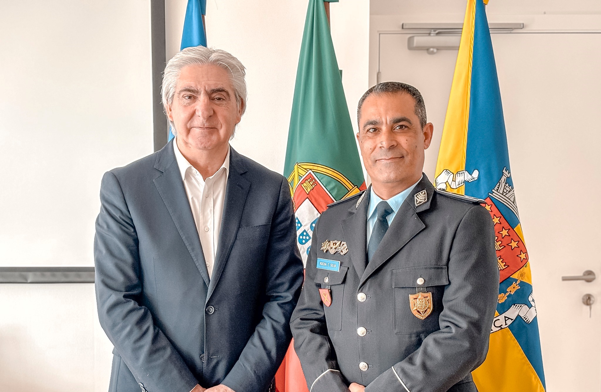 Atos de vandalismo diários em Bragança levam à colocação de câmaras de videovigilância