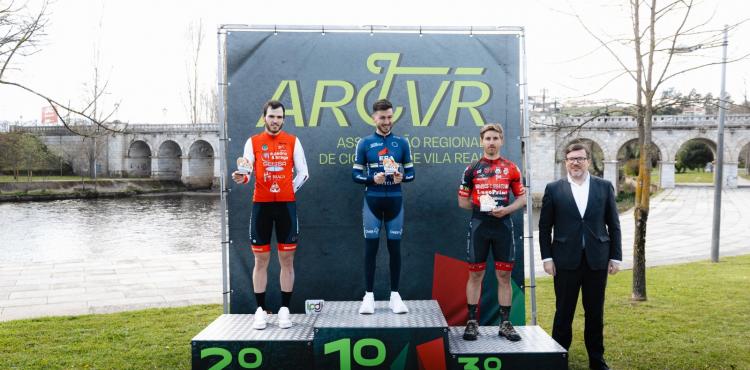 Brigantino Flávio Cipriano arrecada vitória em Master 30 no arranque da Taça Regional de XCM de Vila Real